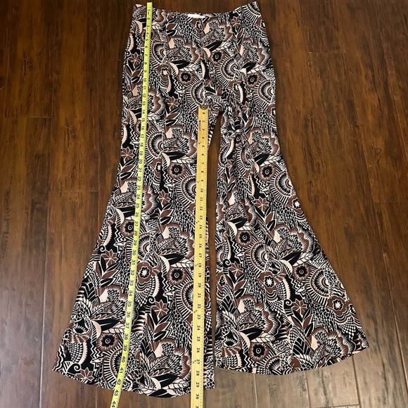 NWOT ANTHROPOLOGIE Printed Drapey Flare / Wide Leg Pants Multicolor - Picture 15 of 15